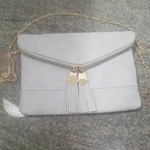 NWOT, Urban Expressions gray clutch/crossbody